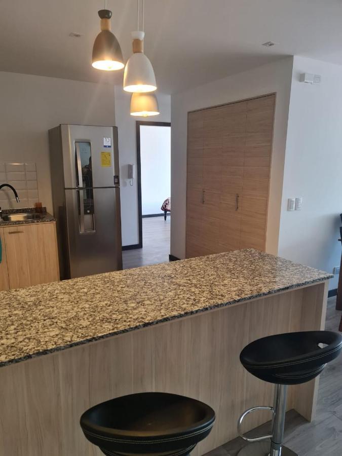 Hermoso Departamento, Centrico Y Tranquilo Quito Dış mekan fotoğraf